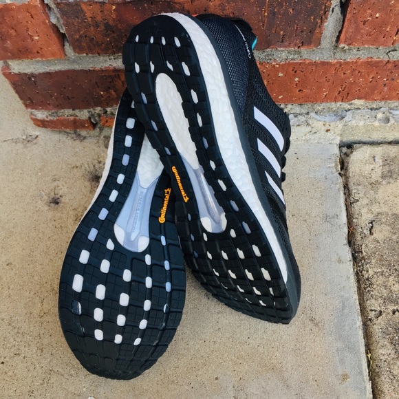 ADIDAS BOOST ADIZERO TEMPO “AKTIV AGAINST CANCER” - Picture 7 of 8